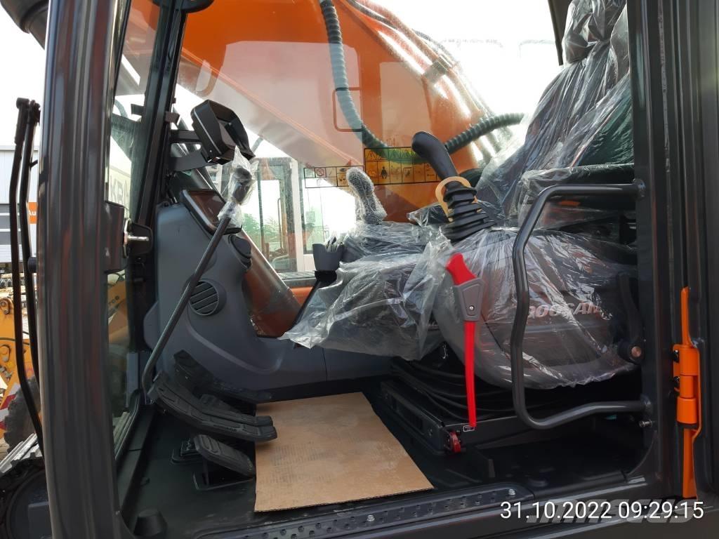 Doosan DX 300 NLC-7 Excavadoras sobre orugas