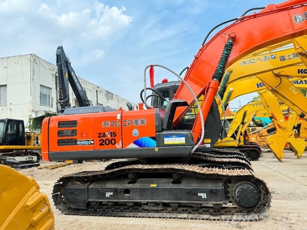 Hitachi ZX 200 Excavadoras sobre orugas