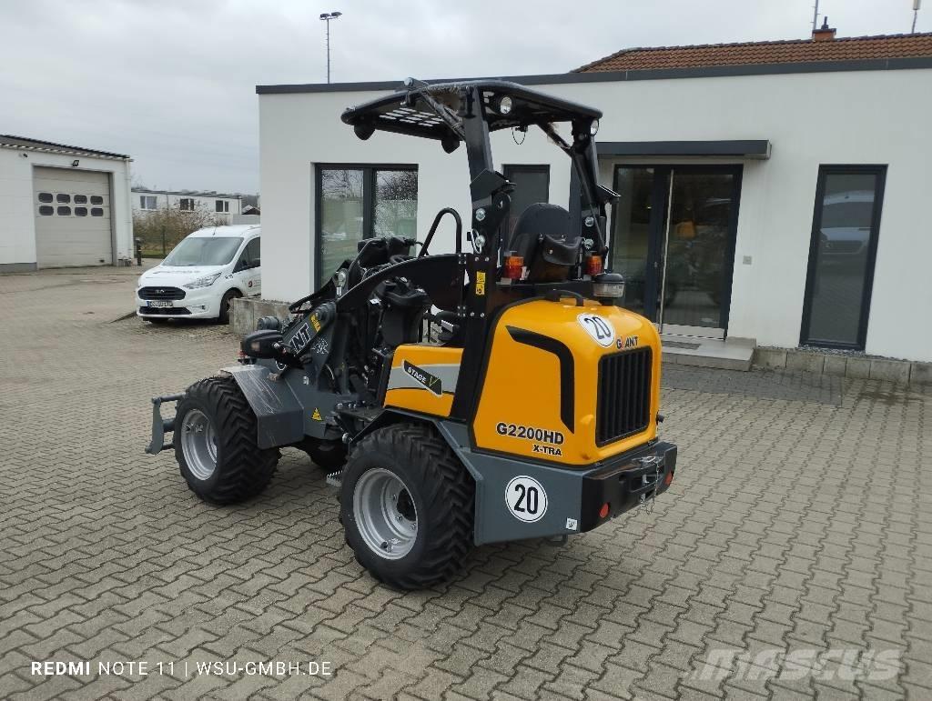 GiANT G2200 Xtra HD Cargadoras y excavadoras frontales