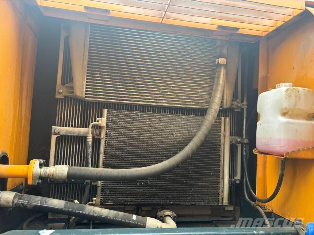 Hyundai 290LC-9 Excavadoras sobre orugas