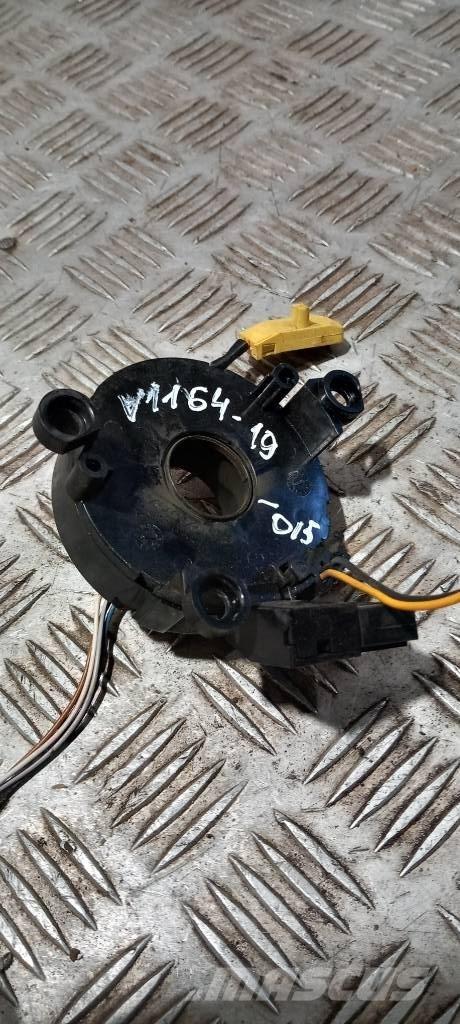 Volvo FH 12.    3457550 Componentes electrónicos