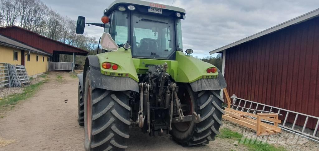 CLAAS Arion 510 Tractores