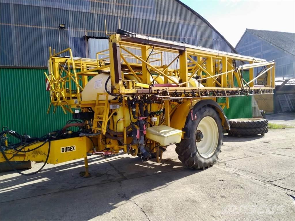 Dubex Mentor 9804 Pulverizadores arrastrados