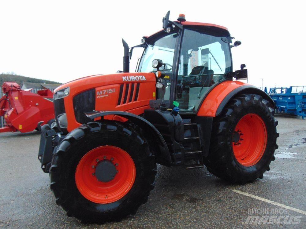 Kubota M 7151 Tractores