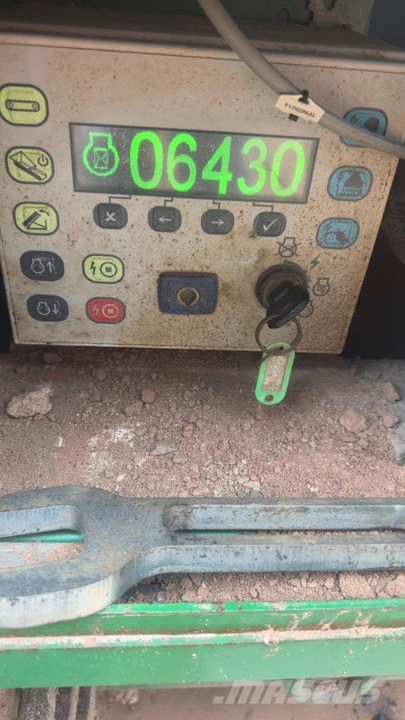 McCloskey 516RT Cribas