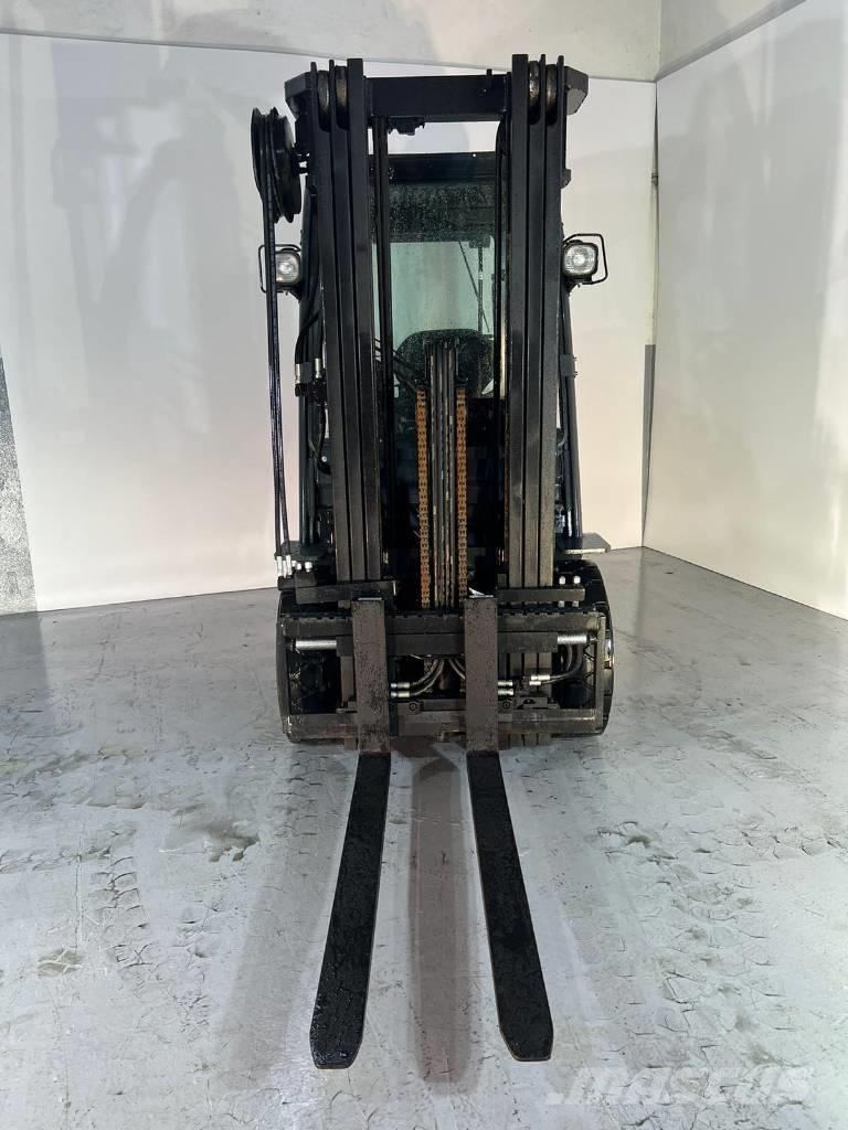 Toyota 02-8 FD F 25 Camiones diesel