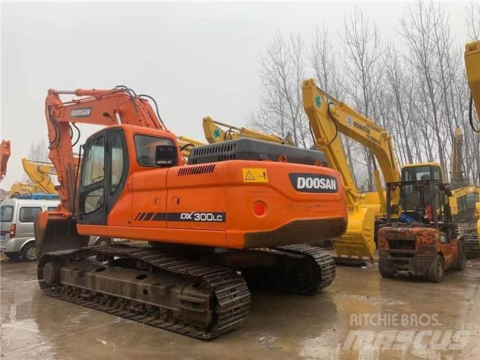 Doosan dx300 Excavadoras sobre orugas