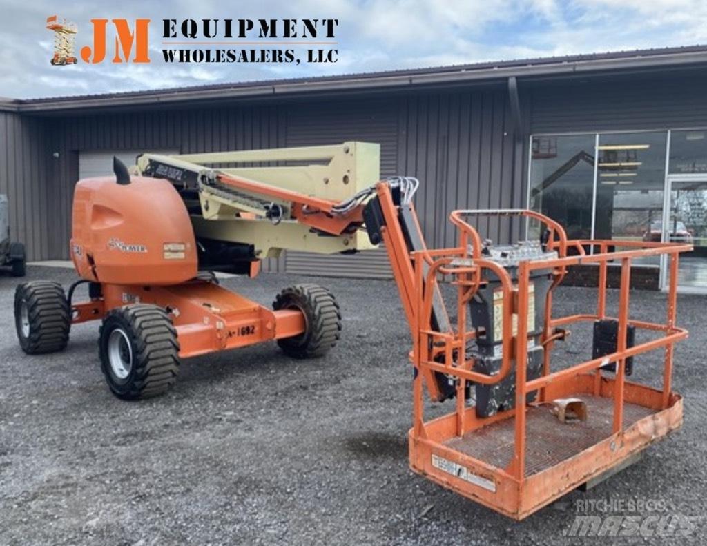 JLG 450 AJ Plataformas con brazo de elevación manual