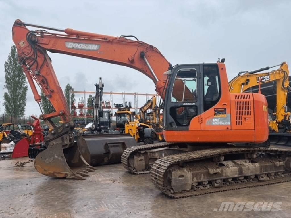 Doosan 235 LCR Excavadoras sobre orugas