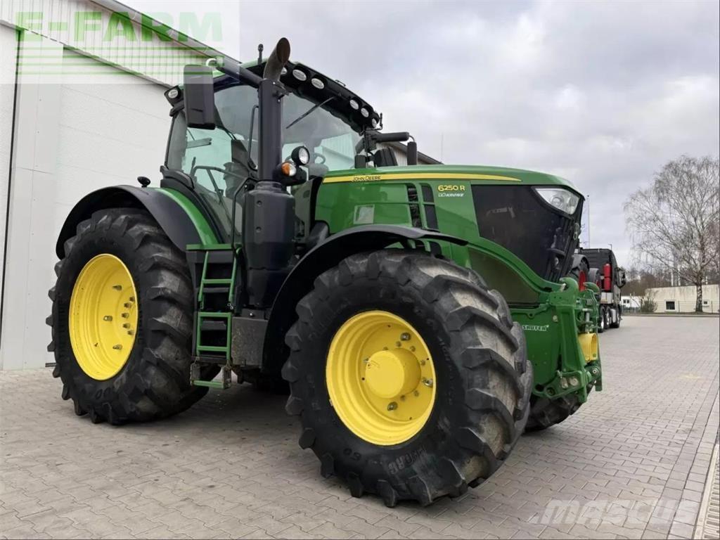 John Deere 6250 r Tractores