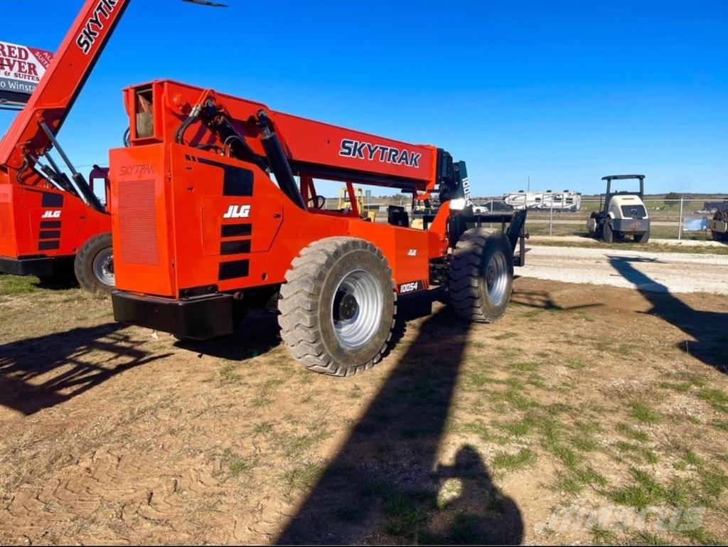 SkyTrak 10054 Carretillas telescópicas