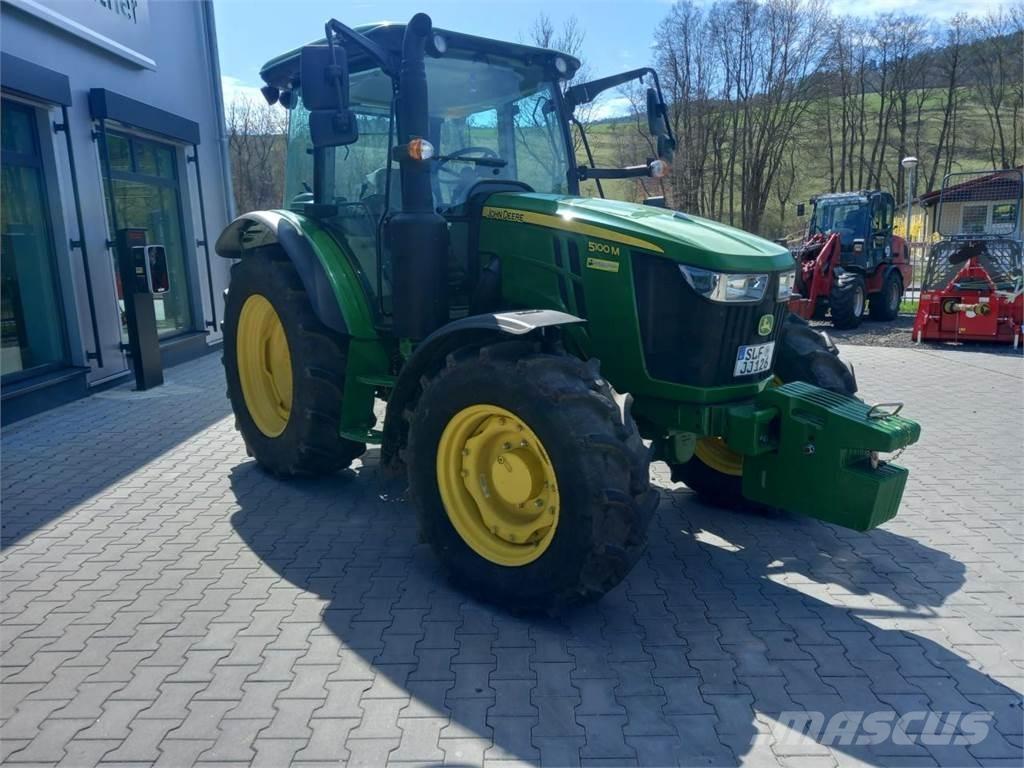 John Deere 5100M Tractores