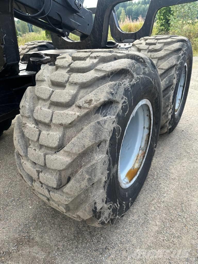 Komatsu 875 Transportadoras