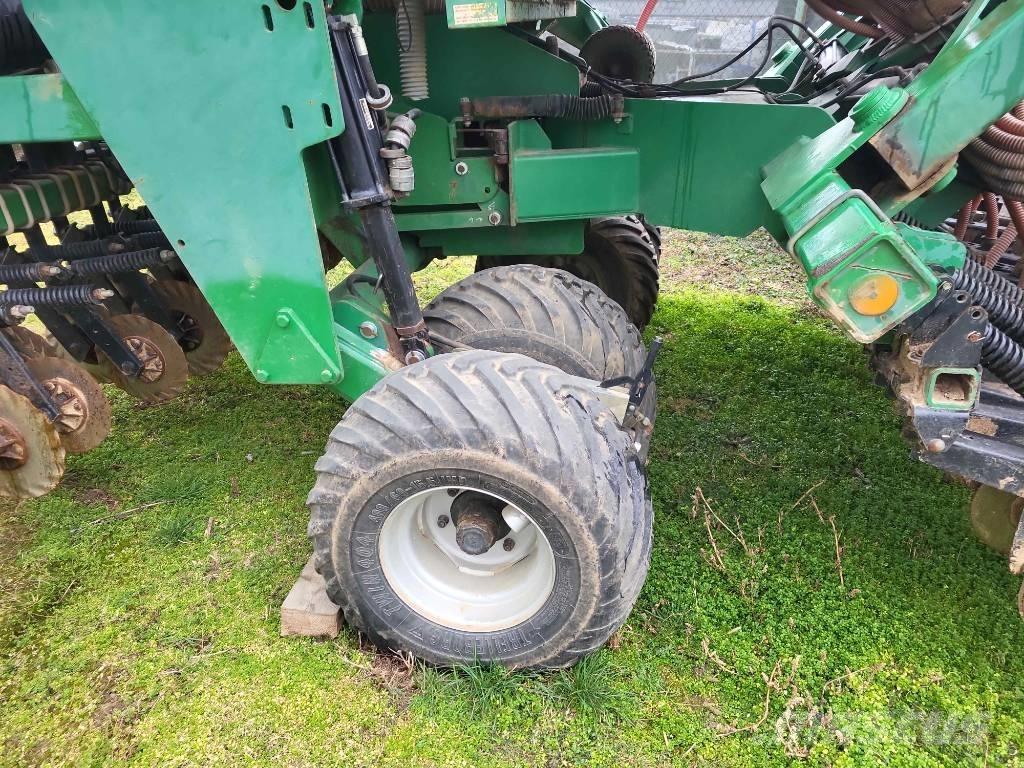 Great Plains NTA 2000 Perforadoras combinadas