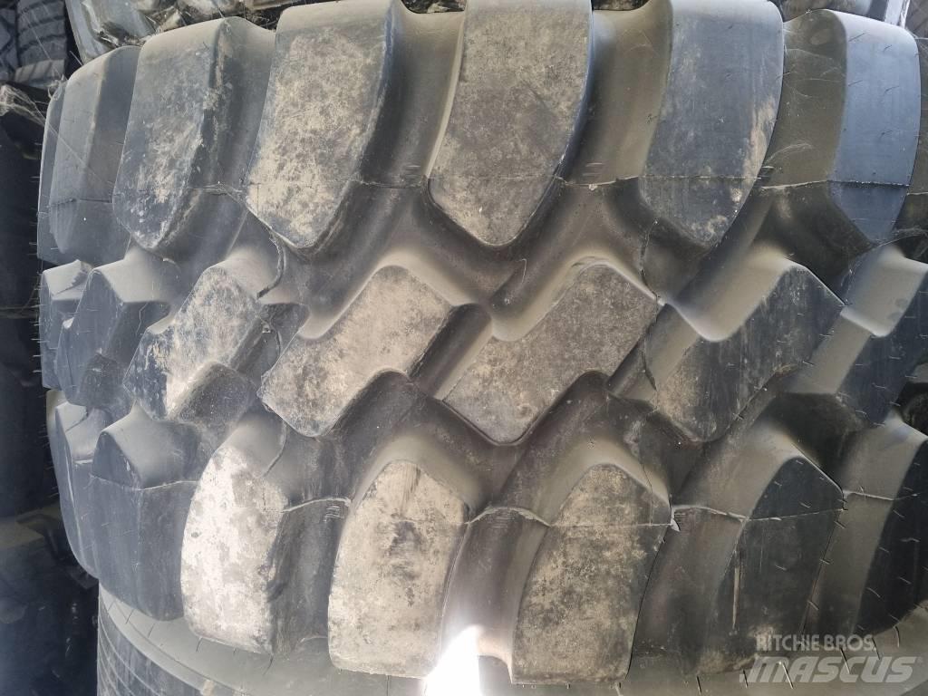 Goodyear GP-4D Llantas