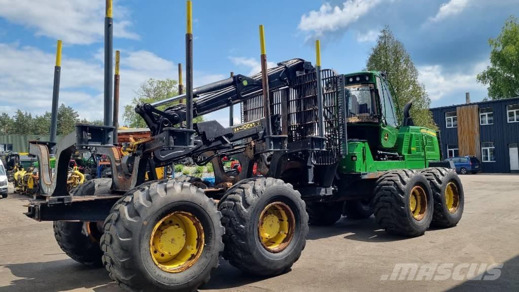 John Deere 1910 G Transportadoras