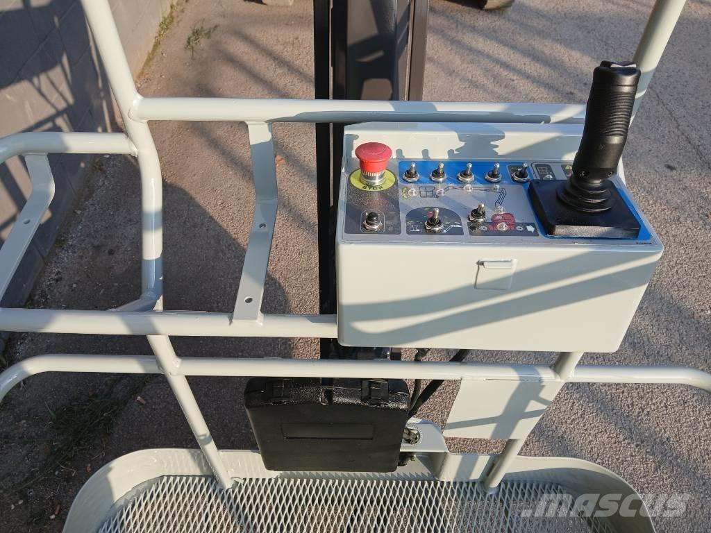 Manitou 170 AETJL Plataformas con brazo de elevación manual