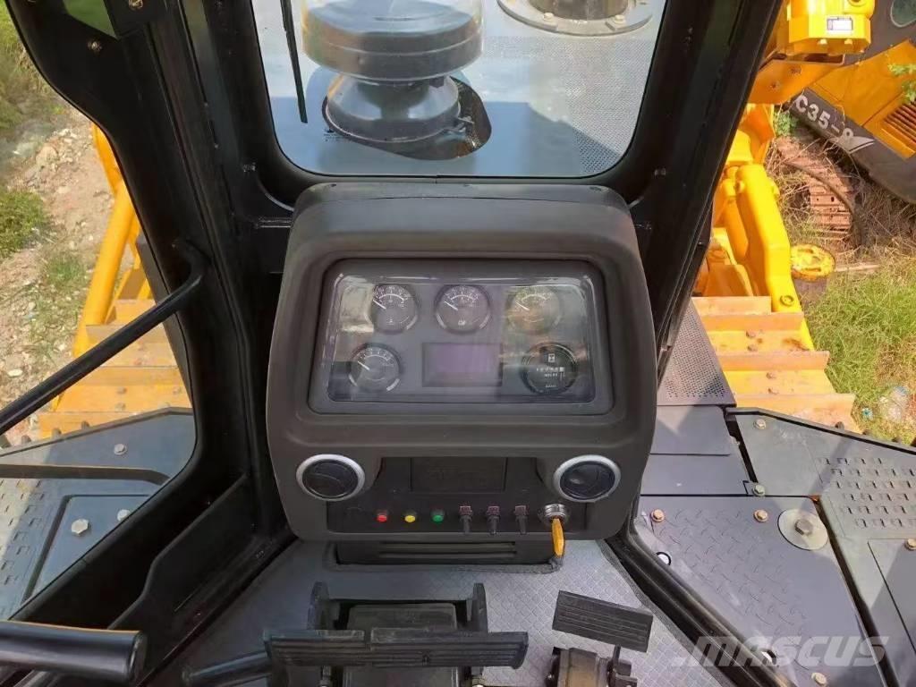 Shantui SD 22 Buldozer sobre oruga