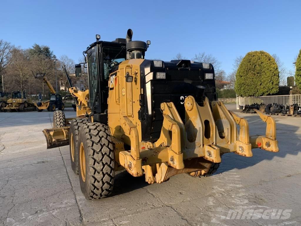 CAT 140 M 3 Niveladoras