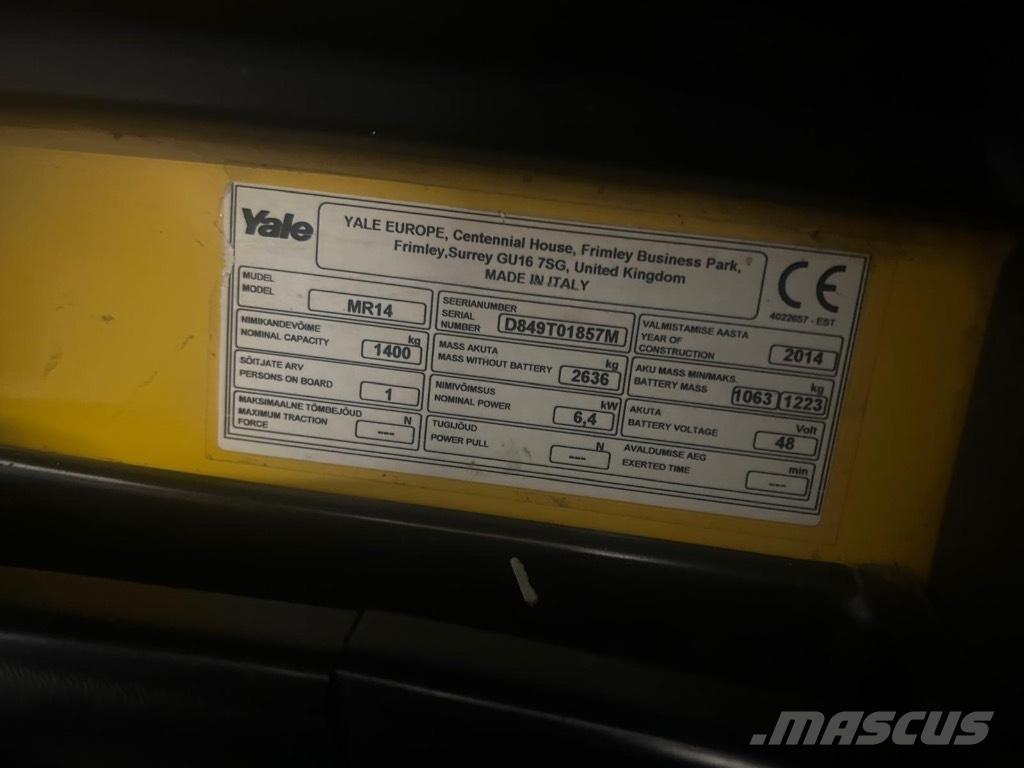 Yale MR 14 Montacargas de alcance de gran altura