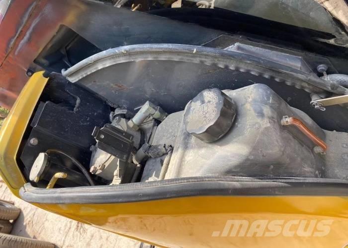 Komatsu PC30 Excavadoras sobre orugas