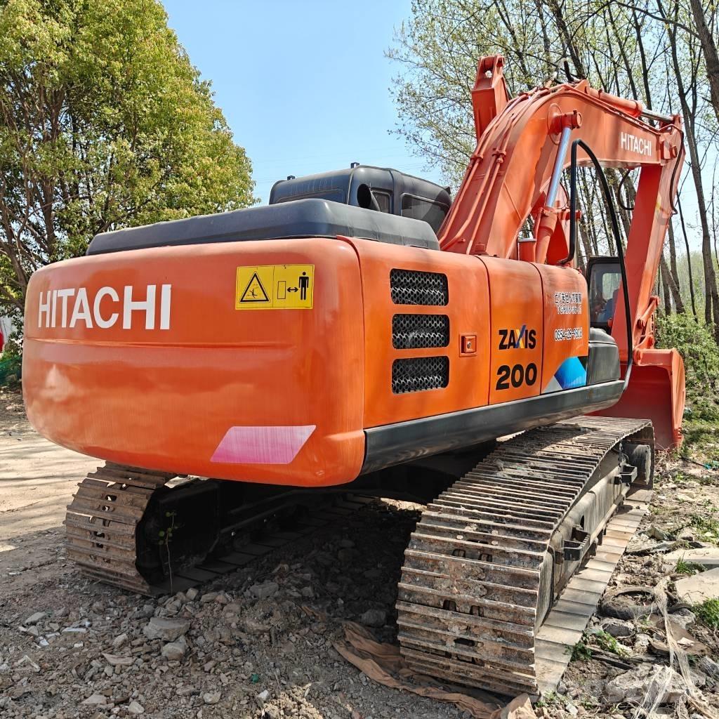Hitachi ZX200 Excavadoras sobre orugas