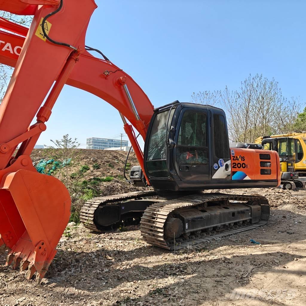 Hitachi ZX200 Excavadoras sobre orugas