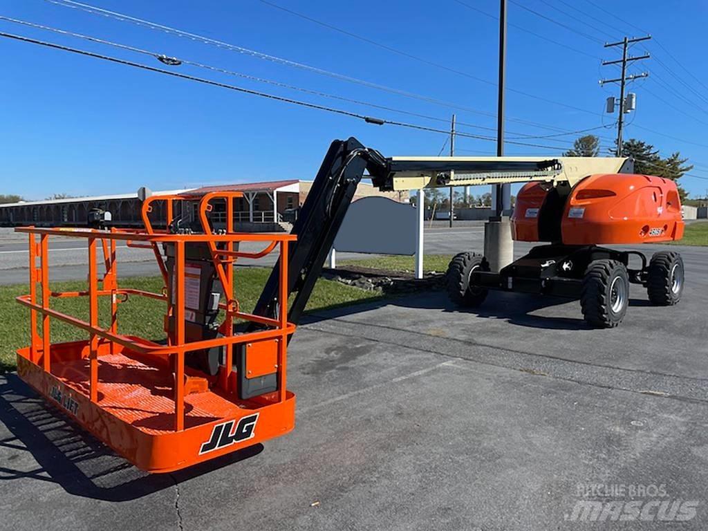 JLG 1350 SJP Plataformas con brazo de elevación telescópico