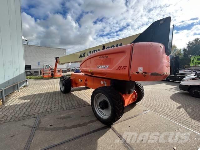 JLG 1200 SJP Plataformas con brazo de elevación telescópico