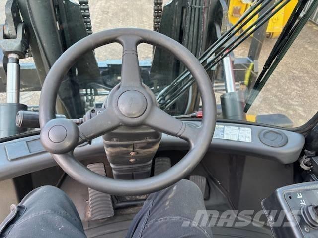 Yale GDP 120 DC Camiones diesel