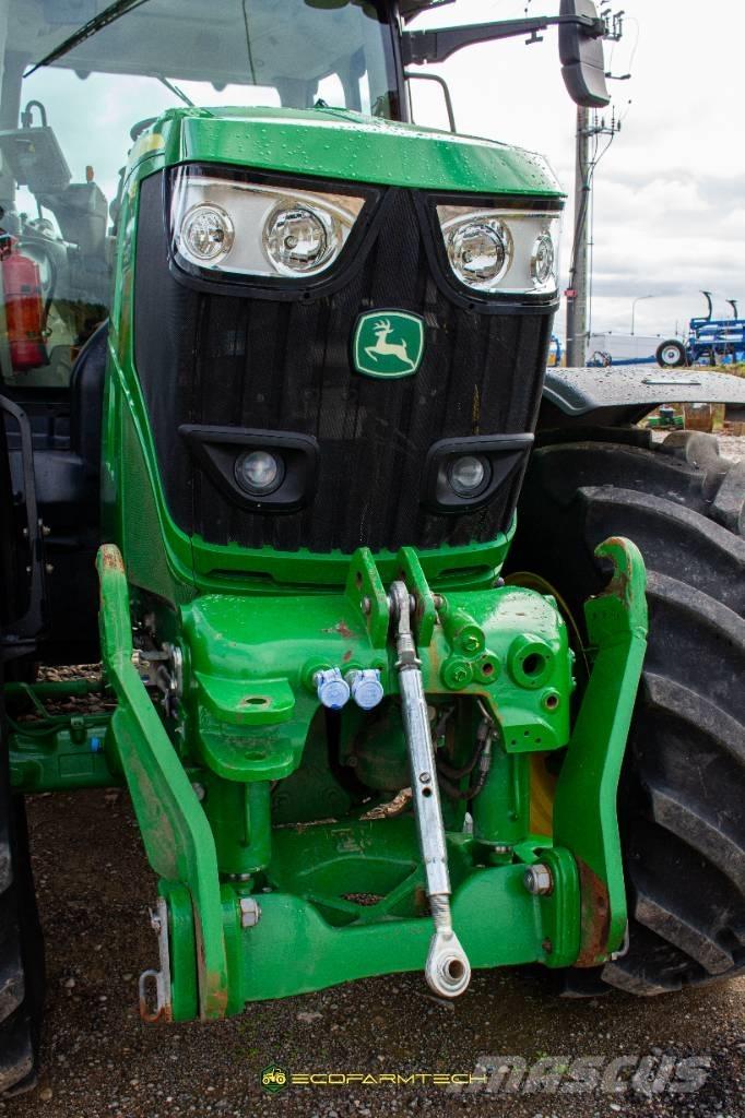 John Deere 6215 R Tractores