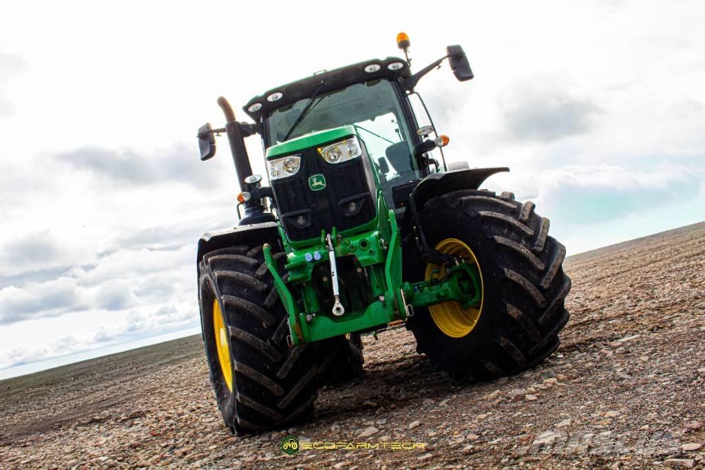 John Deere 6215 R Tractores