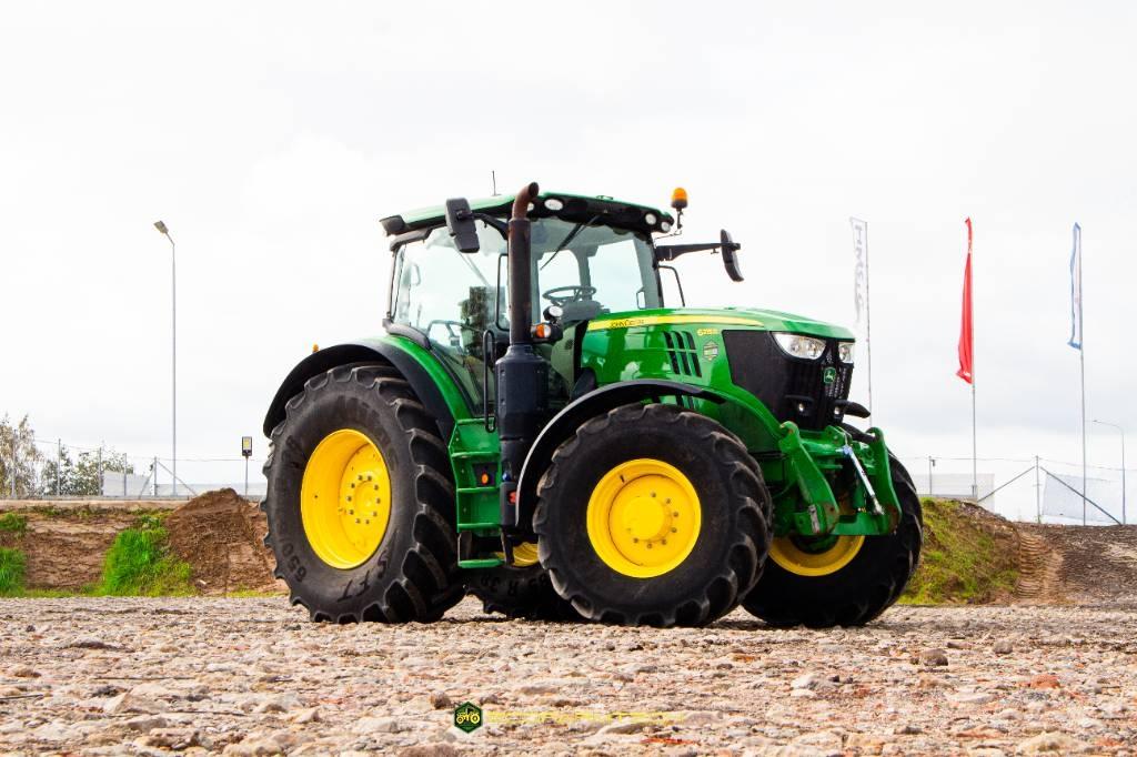 John Deere 6215 R Tractores