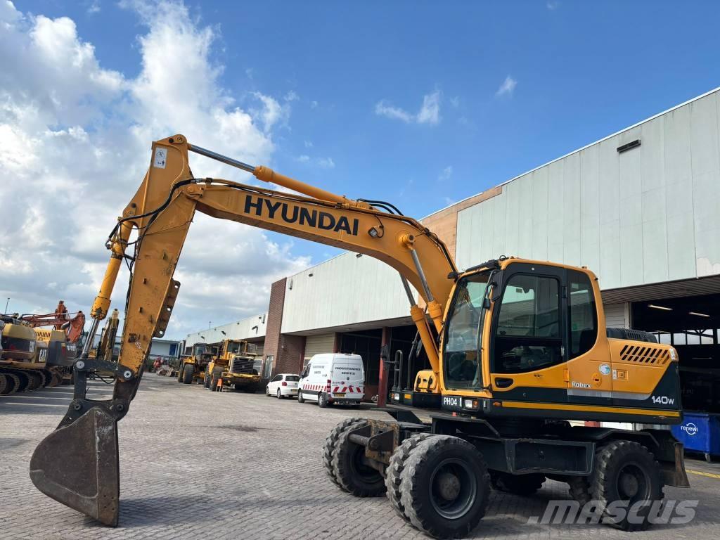 Hyundai 140W-9 Excavadoras de ruedas