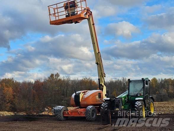 JLG 600AJ Plataformas con brazo de elevación manual