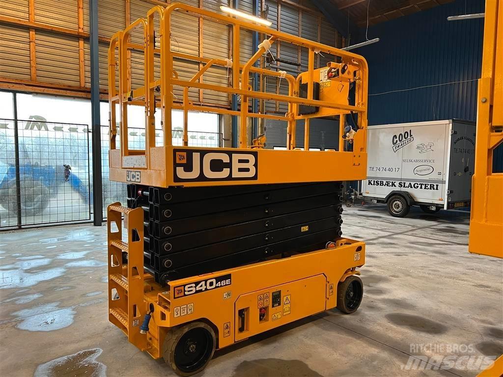 JCB Vibromax S4046E Plataformas tijera