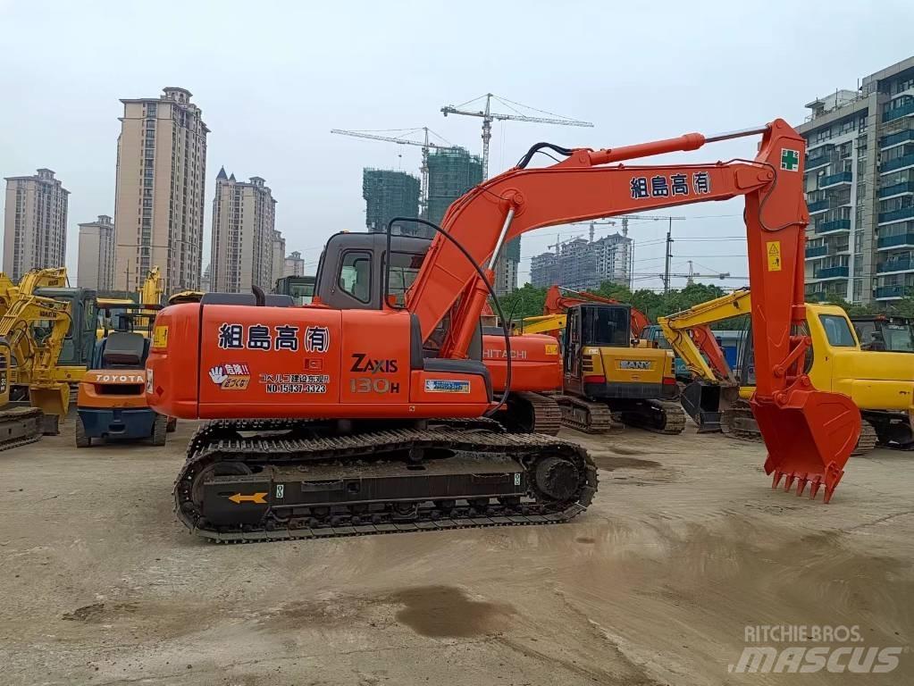 Hitachi ZX 130 Excavadoras sobre orugas