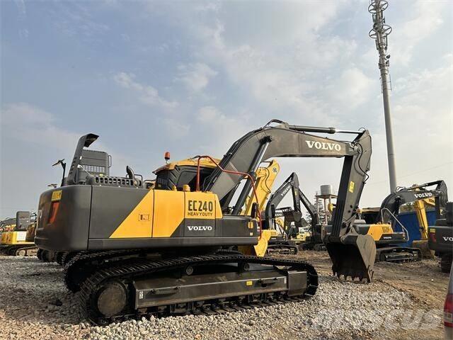 Volvo EC240 Excavadoras sobre orugas