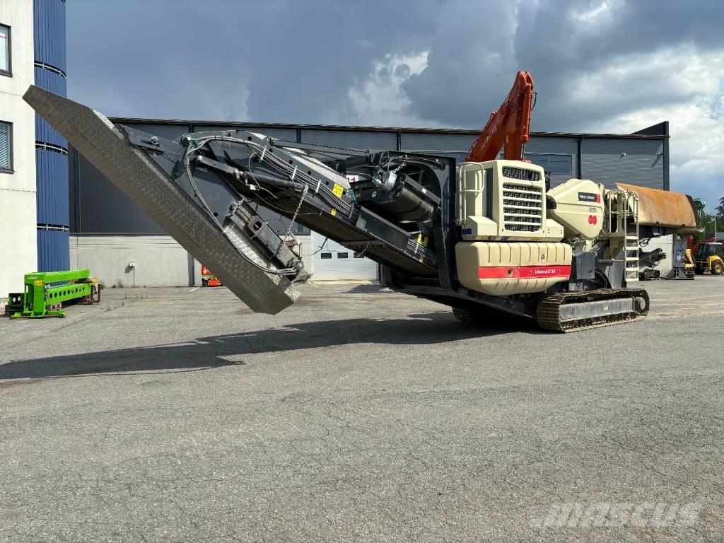 Metso LT 106 Trituradoras móviles