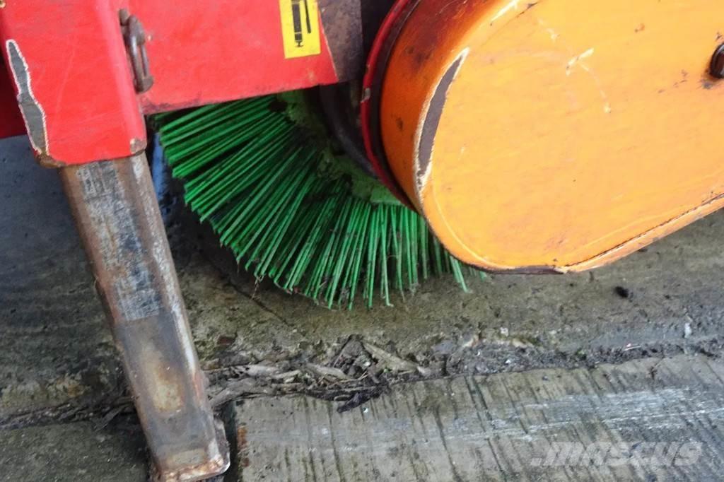 Dücker Veegmachine Camión de barrendero