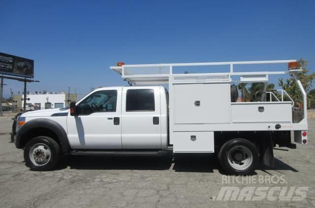 Ford F 550 Camiones de cama baja