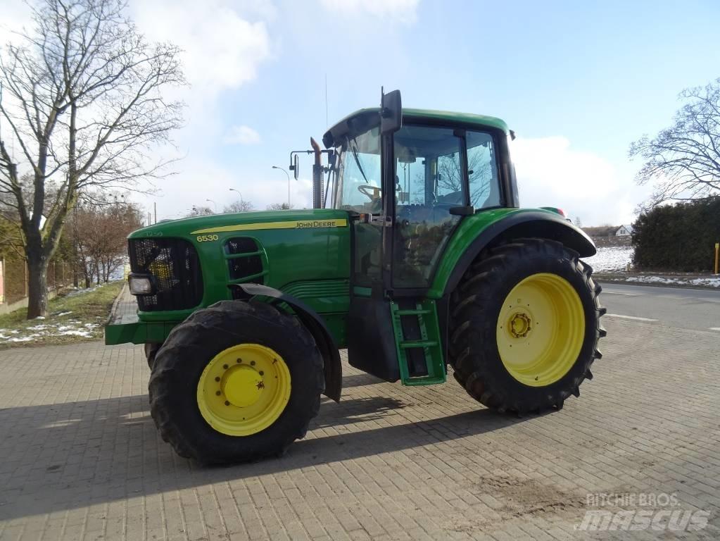 John Deere 6530 Tractores