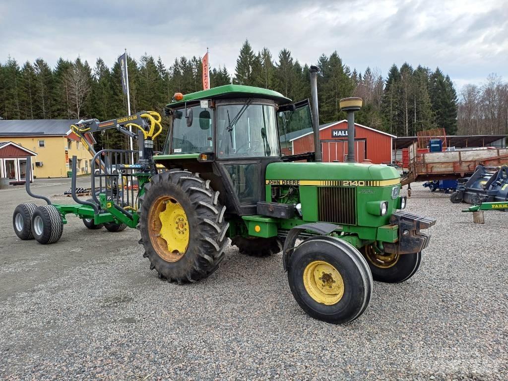 John Deere 2140 Tractores