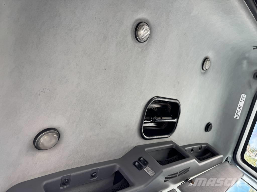 Mack Granite GU 813 Camiones desmontables