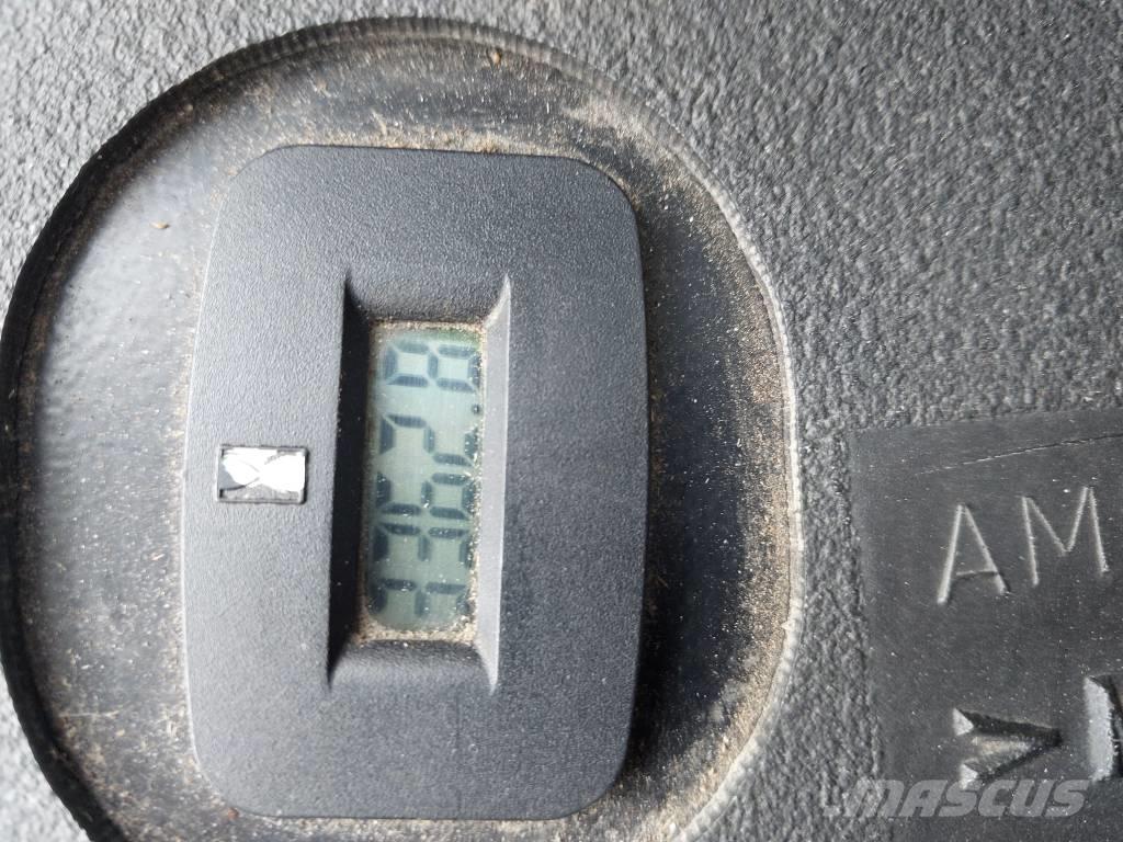 John Deere 3245 C Máquinas de calles