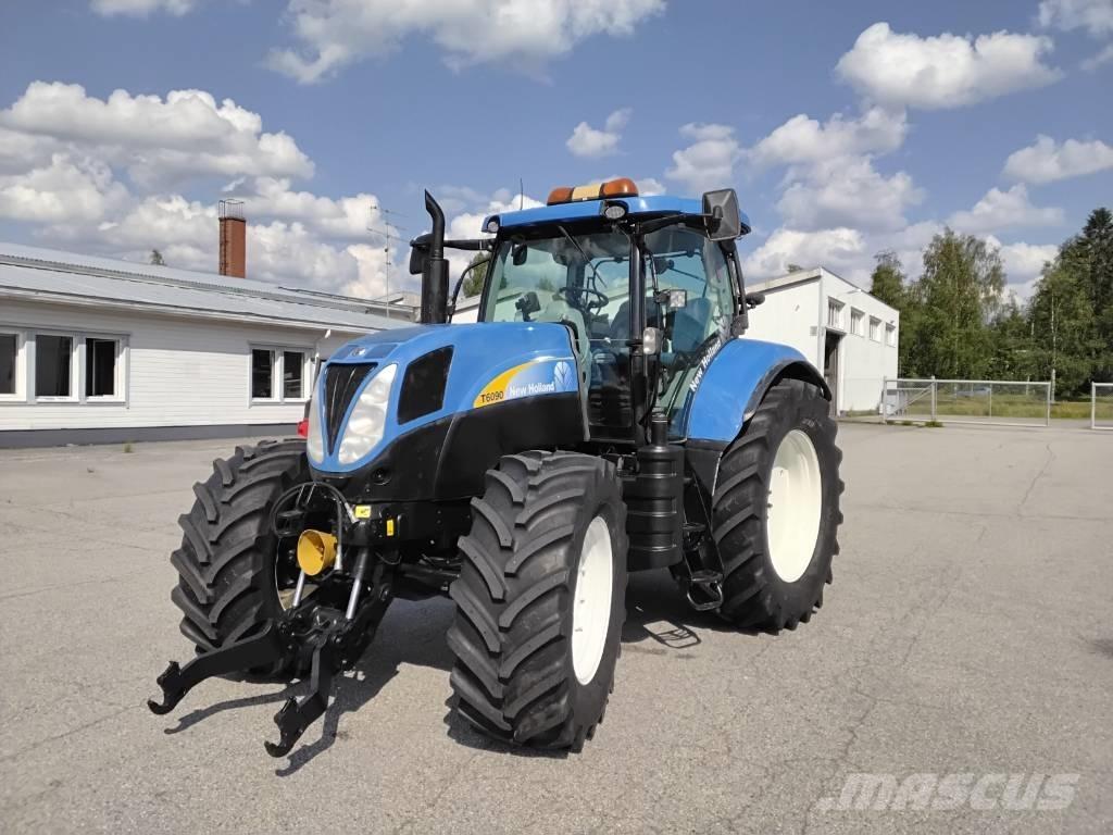 New Holland T6090 Tractores