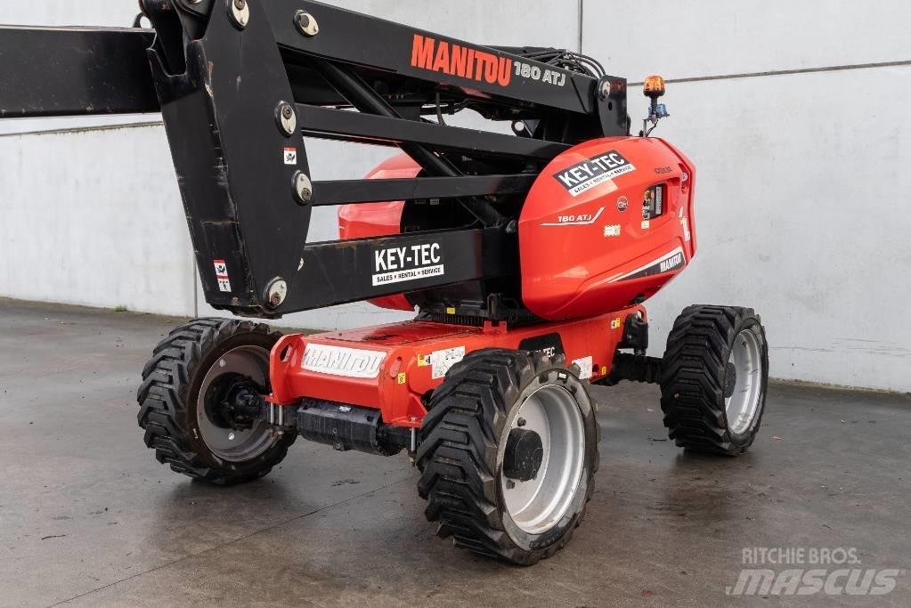 Manitou 180 ATJ Plataformas con brazo de elevación manual