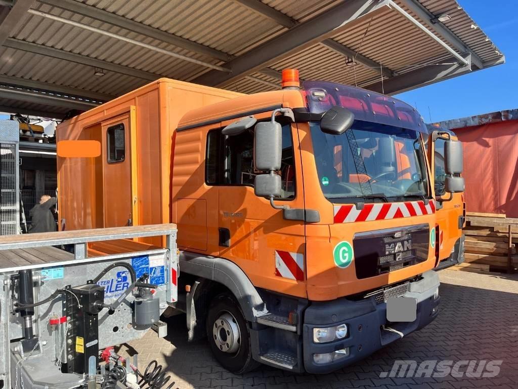 MAN TGL 8.220 Camiones con caja de remolque