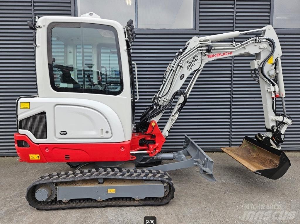 Takeuchi TB 225 Miniexcavadoras