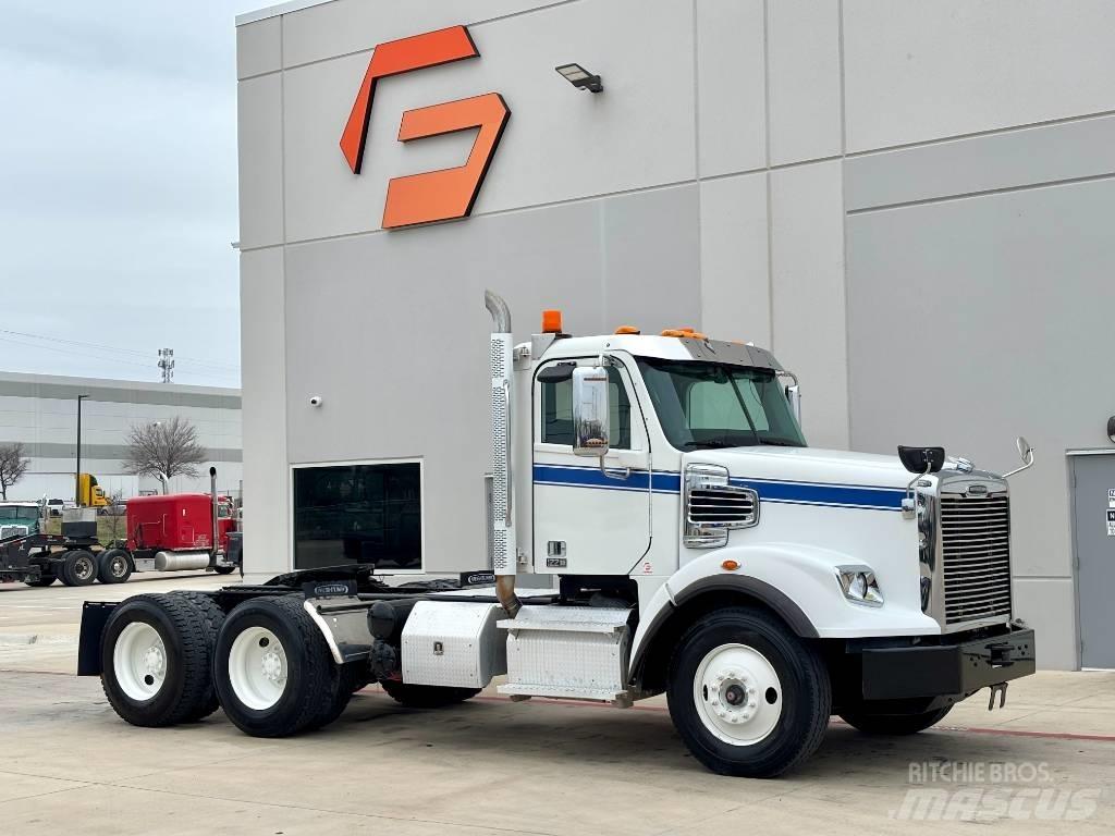 Freightliner SD 122 Camiones tractor